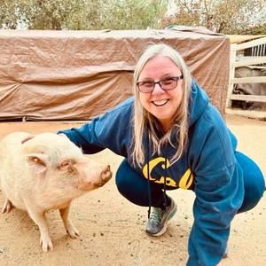 Meet your Posher, Whitney